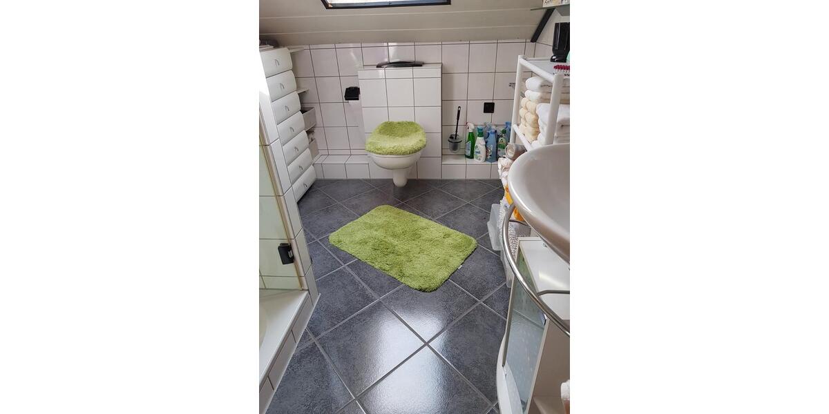 Dachgeschoßwohnung Biebergemünd - 3.5 Zimmer, 110 m&sup2;, 900&euro; | Angebot:25756762
