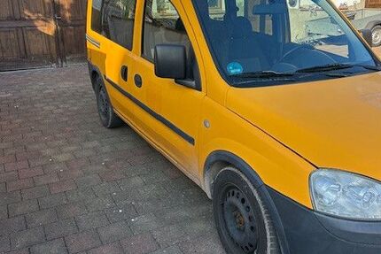 Opel Combo 247.000 km 2.199 &euro; Sulzbach 63834