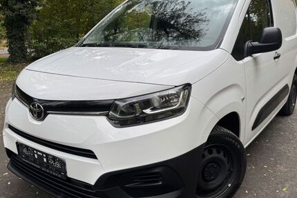 Toyota Proace City 94.000 km 11.790 &euro; Stockstadt 63811