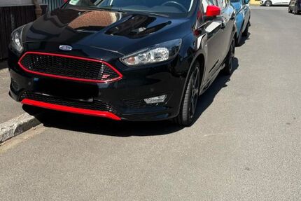 Ford Focus 94.000 km 10.000 &euro; Hanau 63456