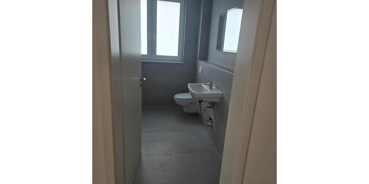 Dachgeschoßwohnung Lützelbach - 2.5 Zimmer, 80 m&sup2;, 900&euro; | Angebot:25641988