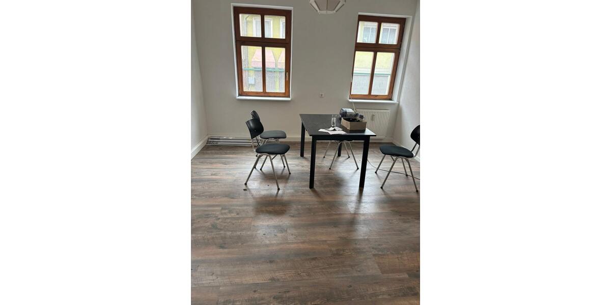 Einfamilienhaus Freudenberg - 4 Zimmer, 200 m&sup2;, 130.000&euro; | Angebot:24826823