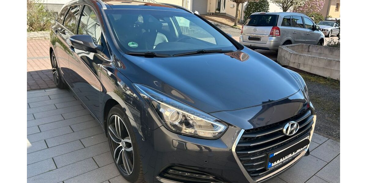 Hyundai i40 126.469 km 11.500 &euro; Freigericht 63579