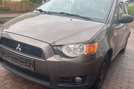 Mitsubishi Colt 230.000 km 1.500 &euro; Leidersbach/Volkersbrunn 63849