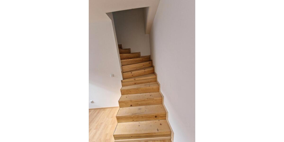 Maisonettenwohnung Geiselbach - 3 Zimmer, 80 m&sup2;, 820&euro; | Angebot:26606052