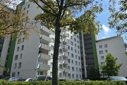 Wohnung Hanau Lamboy - 3 Zimmer, 77 m&sup2;, 700&euro; | Angebot:27327083