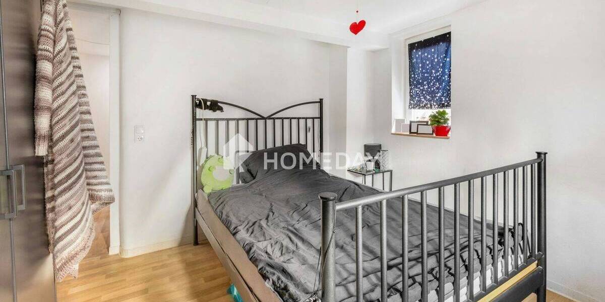 Mehrfamilienhaus, Wohnhaus Klingenberg - 4 Zimmer, 150 m&sup2;, 270.000&euro; | Angebot:25799536