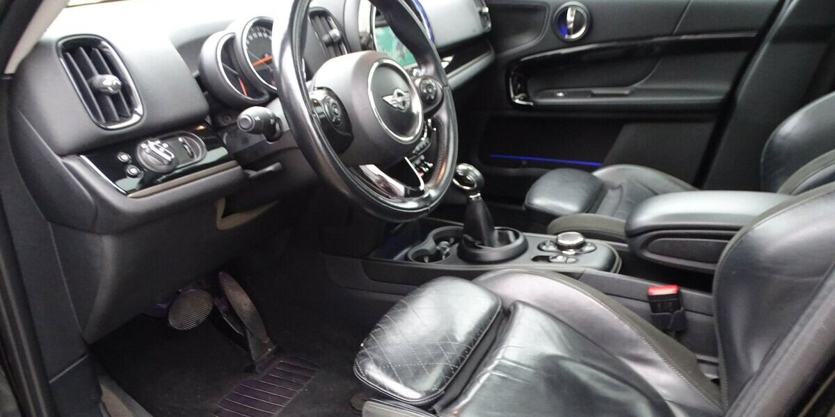Mini Cooper S Countryman All4 Cooper S All4 Leder, Pano 83.980 km 19.390 &euro; Rodgau 63110