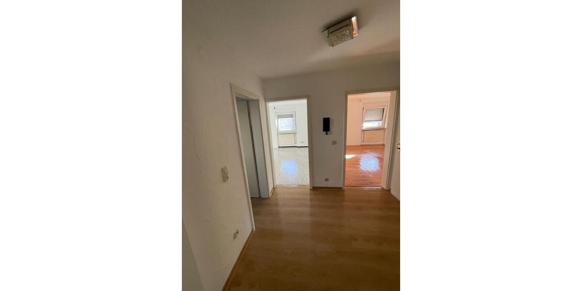 Erdgeschoßwohnung Elsenfeld - 3 Zimmer, 85 m&sup2;, 850&euro; | Angebot:25977305