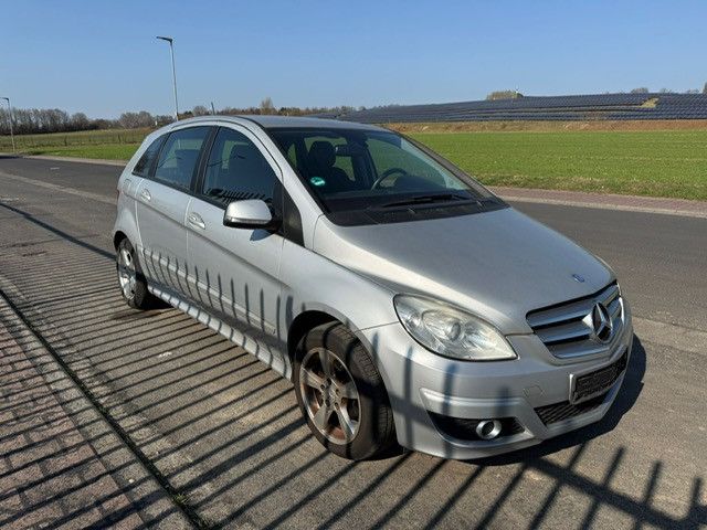 Mercedes-Benz B 170 87.928 km 4.490 &euro; Hanau 63452