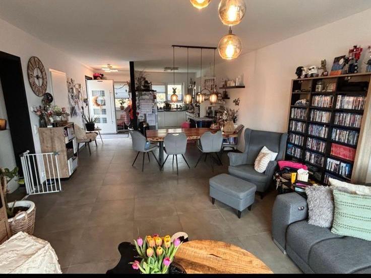 Etagenwohnung Elsenfeld - 4 Zimmer, 120 m&sup2;, 1.250&euro; | Angebot:25942820