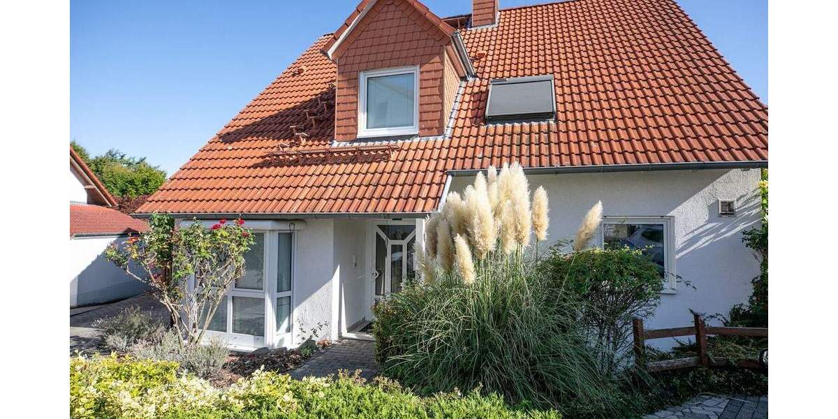 Einfamilienhaus Rödermark / Urberach Urberach - 8 Zimmer, 237 m&sup2;, 995.000&euro; | Angebot:25688997