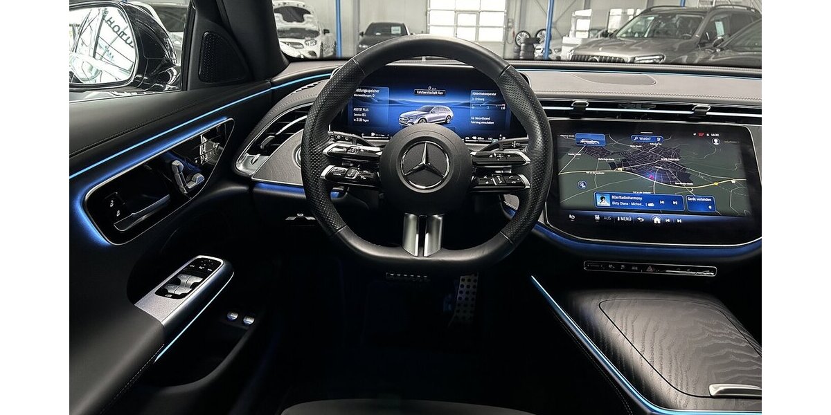 Mercedes-Benz E 300 T e AMG DISTRONIC-AIRMAIC-PANORAMA-AHK-360 23.007 km 52.839 &euro; Groß-Umstadt 64823