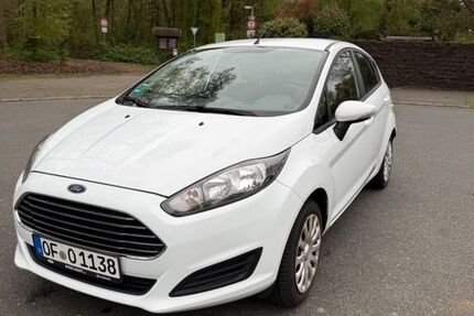 Ford Fiesta 129.236 km 5.500 &euro; Dietzenbach 63128