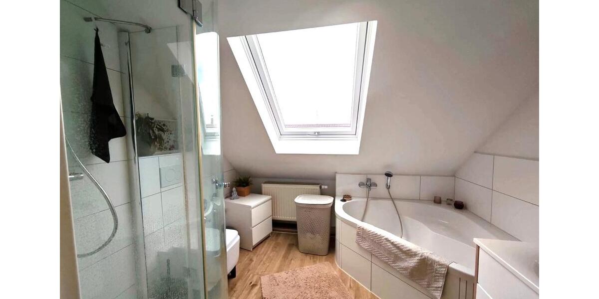 Dachgeschoßwohnung Hasselroth - 2 Zimmer, 65 m&sup2;, 220.000&euro; | Angebot:26777389