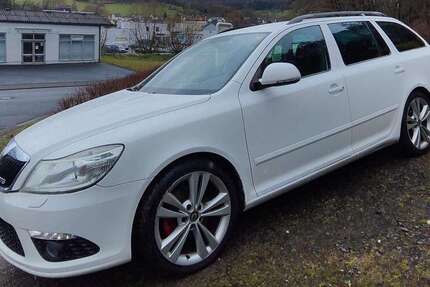 Skoda Octavia 241.000 km 4.700 &euro; Mömbris 63776