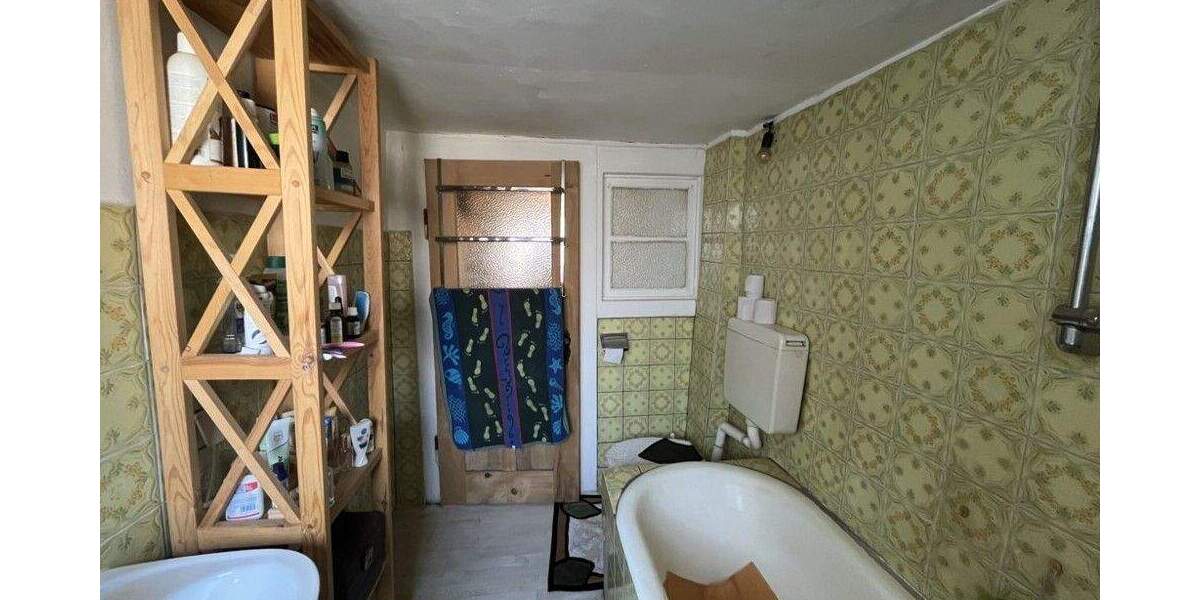 Einfamilienhaus Breuberg / Neustadt Neustadt - 6 Zimmer, 111 m&sup2;, 175.000&euro; | Angebot:25816034