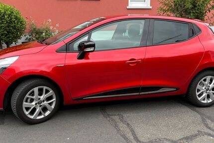 Renault Clio 24.500 km 11.299 &euro; Hösbach 63768
