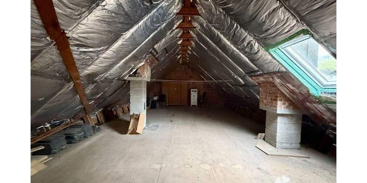 Etagenwohnung Mespelbrunn / Hessenthal Mespelbrunn - 4 Zimmer, 119 m&sup2;, 225.000&euro; | Angebot:25693818