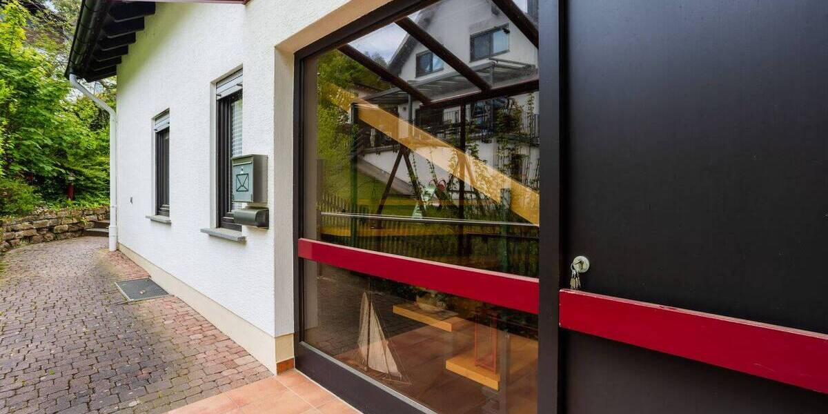 Einfamilienhaus Gelnhausen - 7 Zimmer, 205 m&sup2;, 610.000&euro; | Angebot:26684192