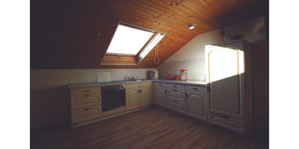 Einfamilienhaus Freigericht - 4 Zimmer, 235 m&sup2;, 2.000&euro; | Angebot:25365735