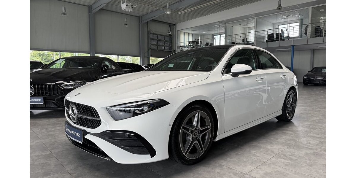 Mercedes-Benz A 250 4M Limousine AMG DISTRON.-AHK-PANO-KEYLESS 9.745 km 38.499 &euro; Groß-Umstadt 64823