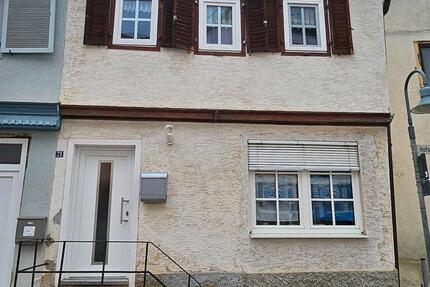 Haus Klingenberg am Main - 4 Zimmer, 90 m&sup2;, 100.000&euro; | Angebot:25636818