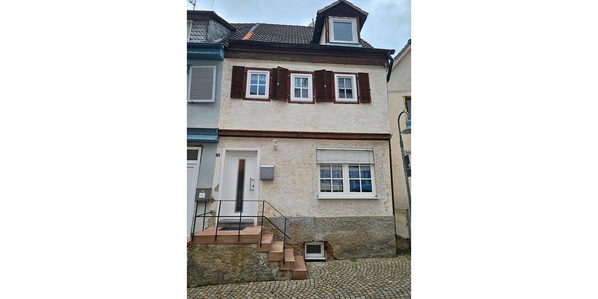 Reihenhaus Klingenberg am Main - 4 Zimmer, 90 m&sup2;, 100.000&euro; | Angebot:25636818