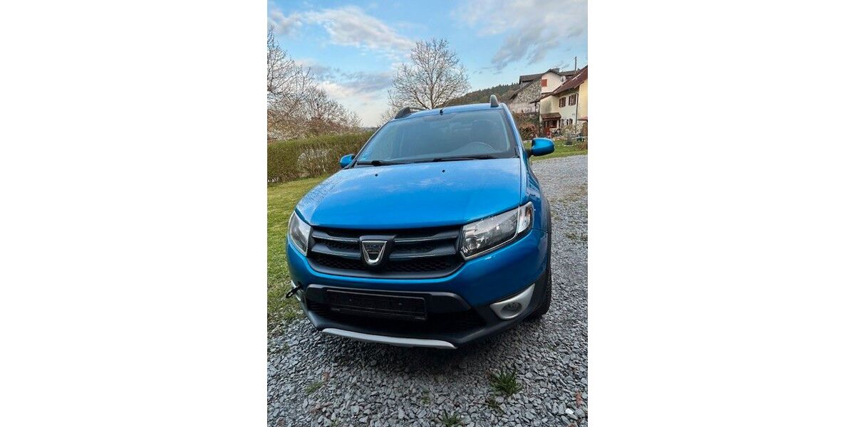 Dacia Sandero 325.000 km 1.800 &euro; Stadtprozelten 97909