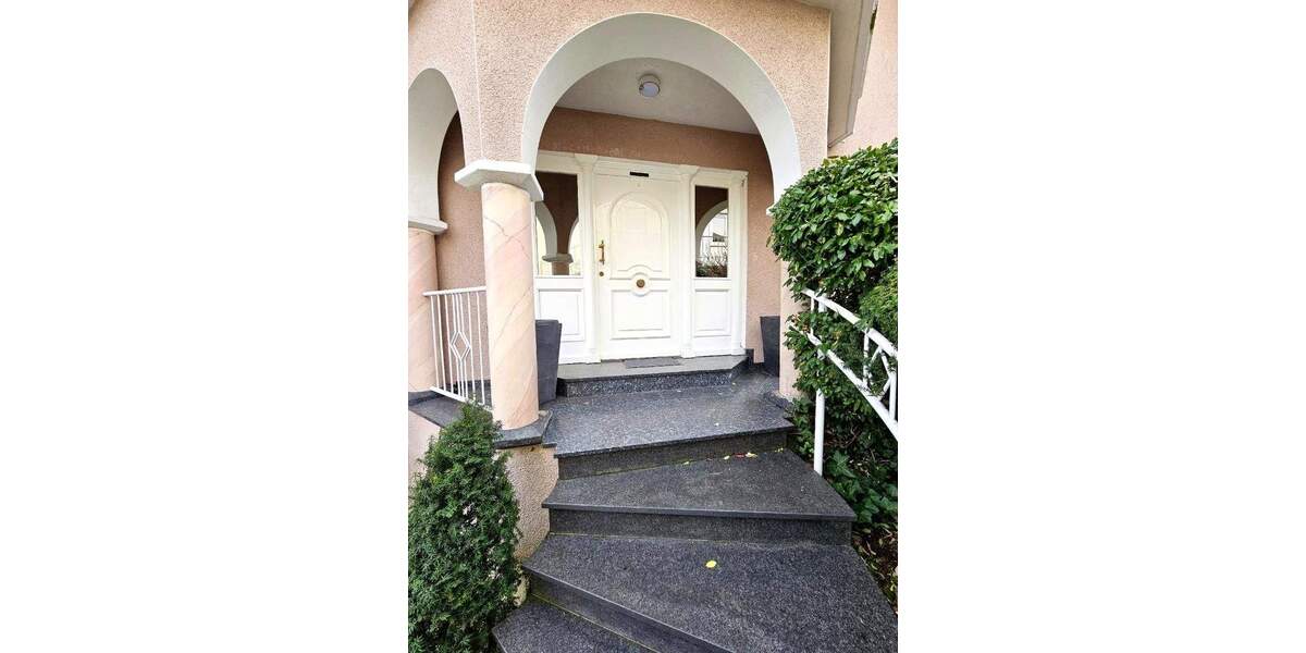 Einfamilienhaus Hösbach - 7 Zimmer, 211 m&sup2;, 860.000&euro; | Angebot:25666863