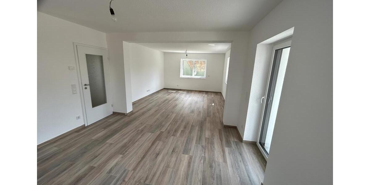 Erdgeschoßwohnung Stockstadt am Main - 3 Zimmer, 90 m&sup2;, 1.185&euro; | Angebot:26278933