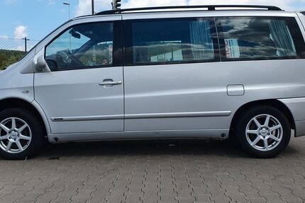 Mercedes-Benz V 220 172.000 km 8.900 &euro; Gründau 63584