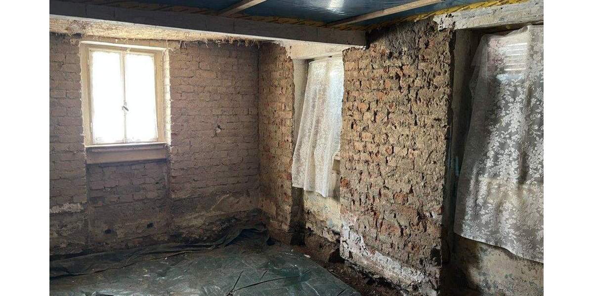 Einfamilienhaus Breuberg / Neustadt Neustadt - 6 Zimmer, 111 m&sup2;, 175.000&euro; | Angebot:25816034