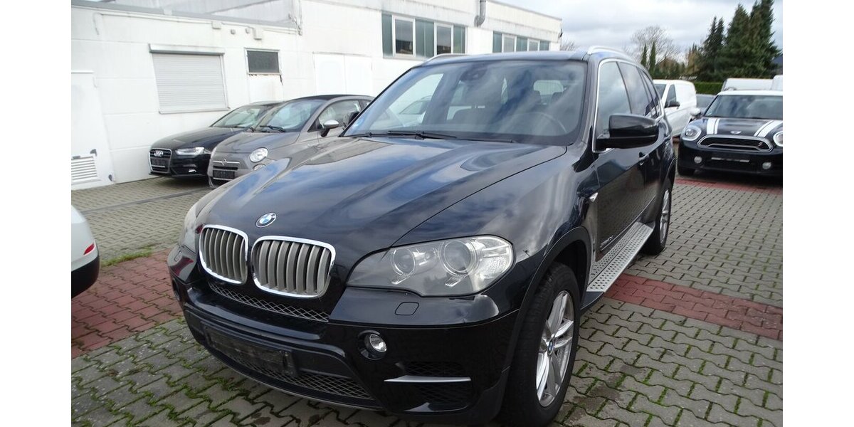 BMW X5 xDrive40d Panoramadach, Leder, Rückfahrkamera, 218.446 km 10.890 &euro; Rodgau 63110