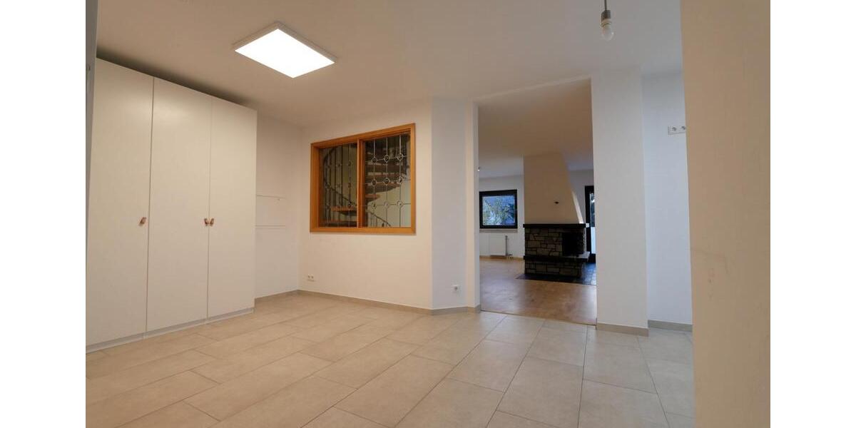 Maisonettenwohnung Dietzenbach - 4 Zimmer, 110 m&sup2;, 1.300&euro; | Angebot:26272086