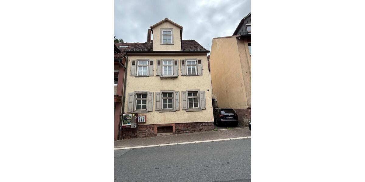 Einfamilienhaus Freudenberg - 4 Zimmer, 200 m&sup2;, 130.000&euro; | Angebot:24826823