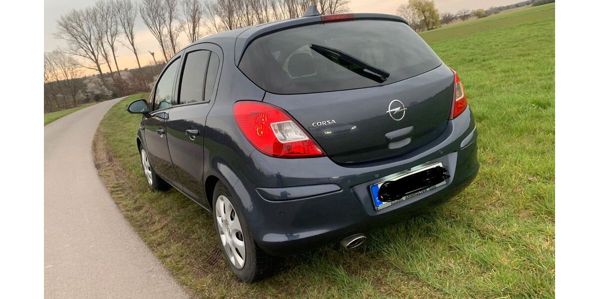 Opel Corsa 168.500 km 2.999 &euro; Dietzenbach 63128