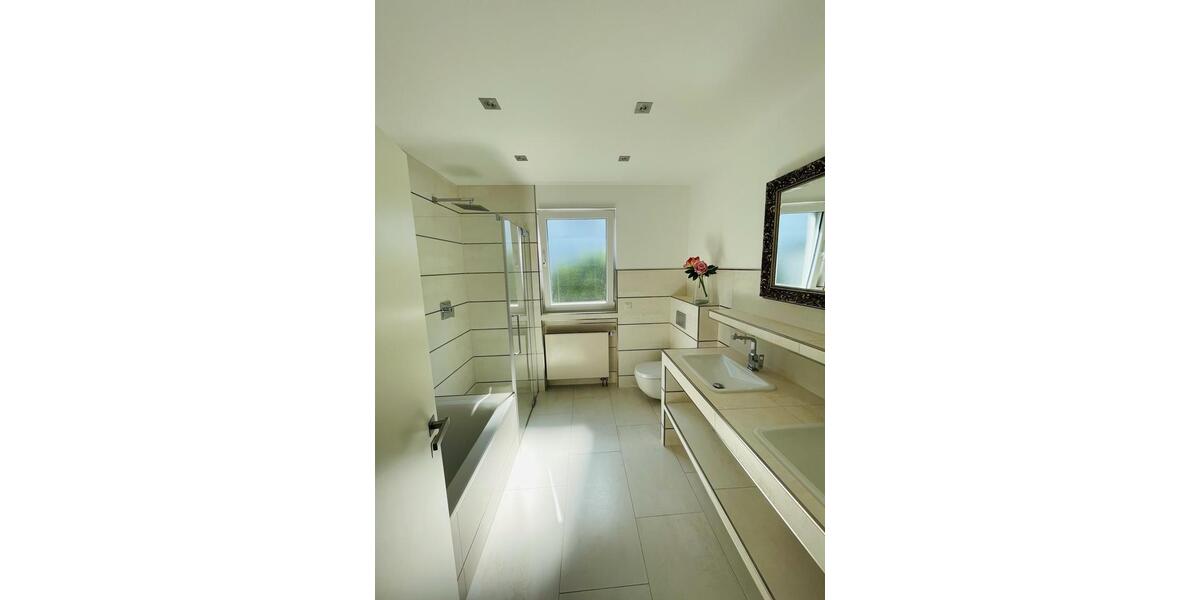 Bungalow Aschaffenburg Damm - 5 Zimmer, 185 m&sup2;, 999.000&euro; | Angebot:26291274