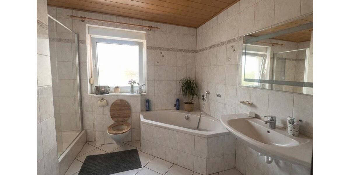 Mehrfamilienhaus, Wohnhaus Geiselbach - 7 Zimmer, 156 m&sup2;, 349.000&euro; | Angebot:26904062