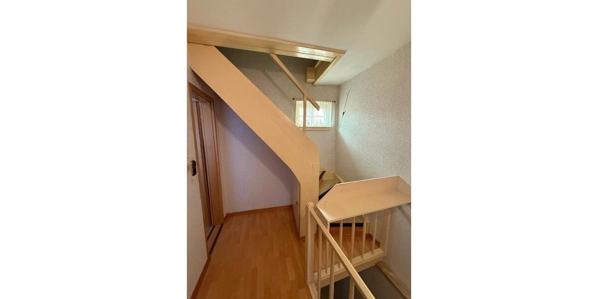 Einfamilienhaus Karlstein am Main - 6 Zimmer, 140 m&sup2;, 245.000&euro; | Angebot:26210741