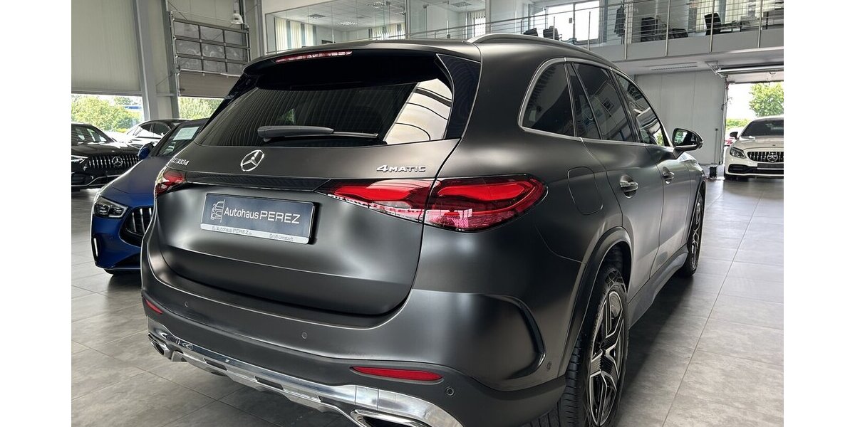 Mercedes-Benz GLC 300 d 4M AMG PREMIUM+ MAGNO- AIRMATIC- PANO! 14.270 km 62.779 &euro; Groß-Umstadt 64823