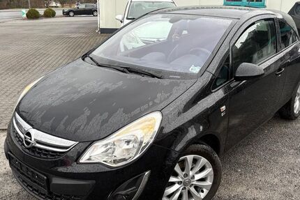 Opel Corsa 170.000 km 2.999 &euro; Freudenberg 97896
