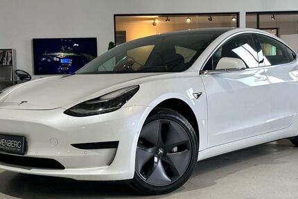 Tesla Model 3 195.611 km 17.980 &euro; Rodgau-Weiskirchen/nähe Frankfurt am Main 63110
