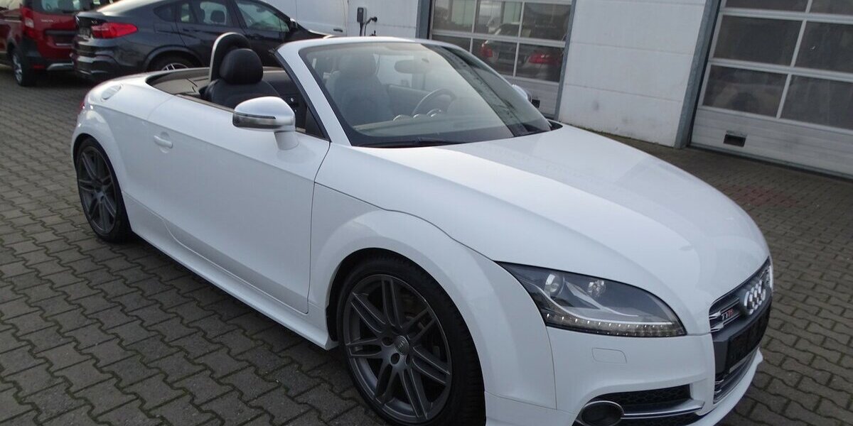 Audi TT 2.0 TFSI S Roadster quattro Klima, Navigation, 97.452 km 17.990 &euro; Rodgau 63110