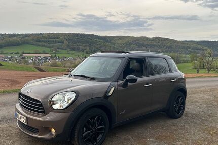 Mini Countryman D (Cooper) 193.000 km 6.999 &euro; Gelnhausen 63571