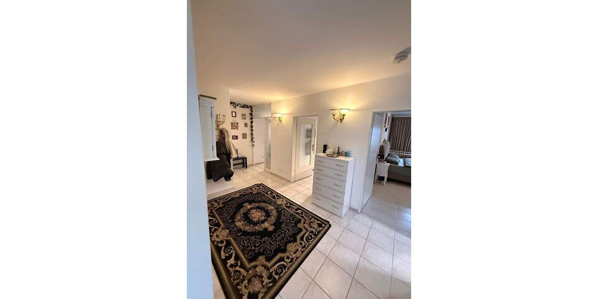 Etagenwohnung Dietzenbach - 3 Zimmer, 90 m&sup2;, 259.500&euro; | Angebot:25690277