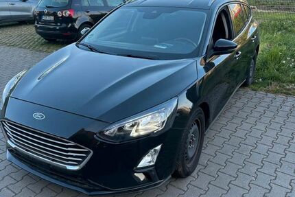 Ford Focus 106.000 km 12.500 &euro; Maintal 63477