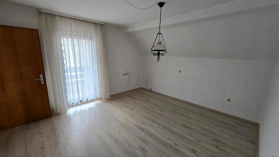 Einfamilienhaus Breuberg - 4.5 Zimmer, 150 m&sup2;, 1.200&euro; | Angebot:25261085