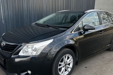 Toyota Avensis 223.800 km 5.500 &euro; Biebergemünd 63599