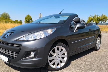 Peugeot 207 90.300 km 5.900 &euro; Gelnhausen 63571
